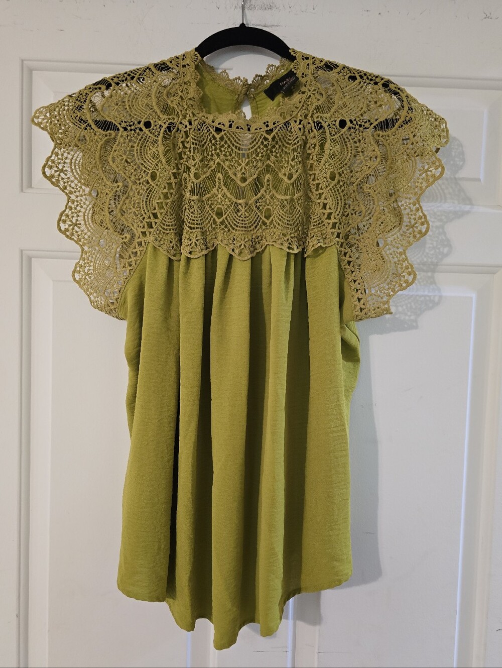 Lace Yoke Sleeveless Top - Olive Green